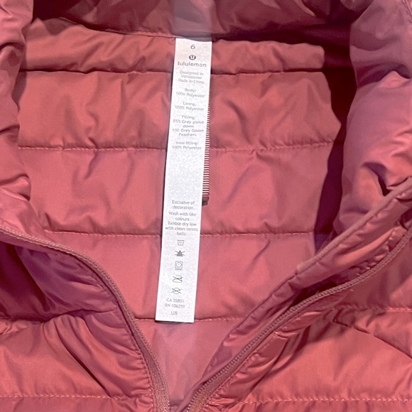 Pack It Down 700-Down-Fill Vest Rustic Coral
Size 6 - Picture 10 of 16